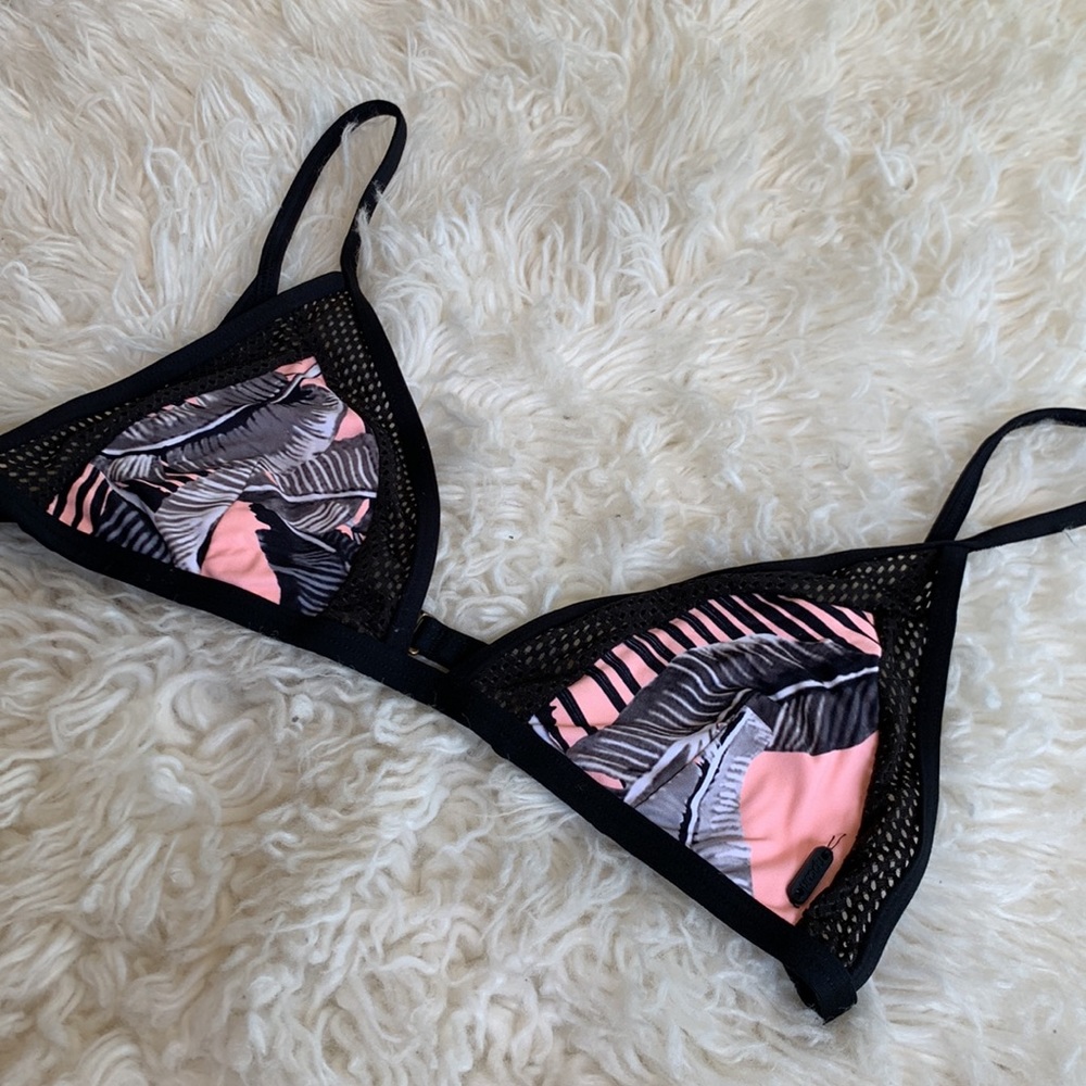 Ripcurl Triangle Bikini Top - image 2